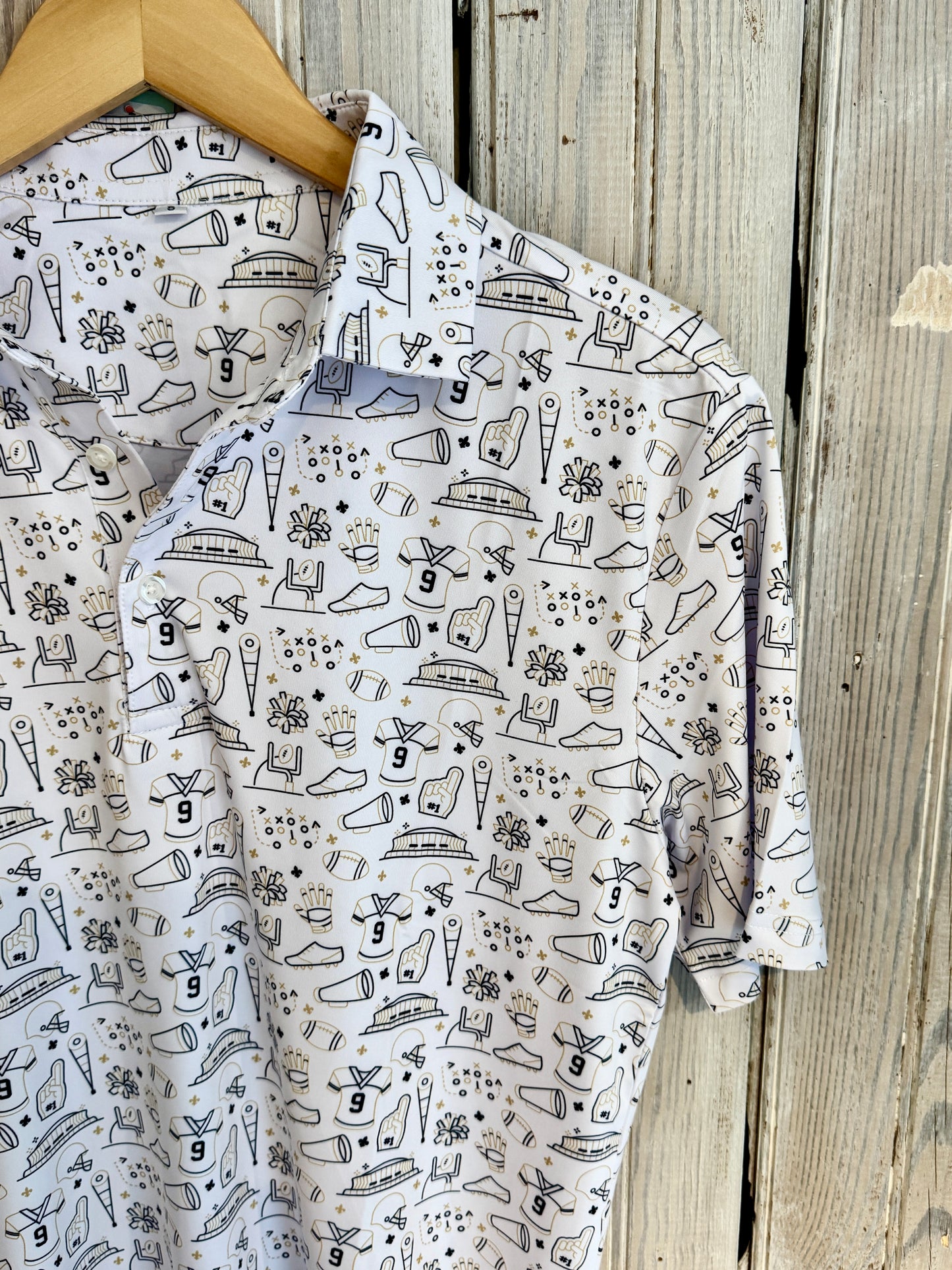NM Hand Drawn Icons Polo-white & gold