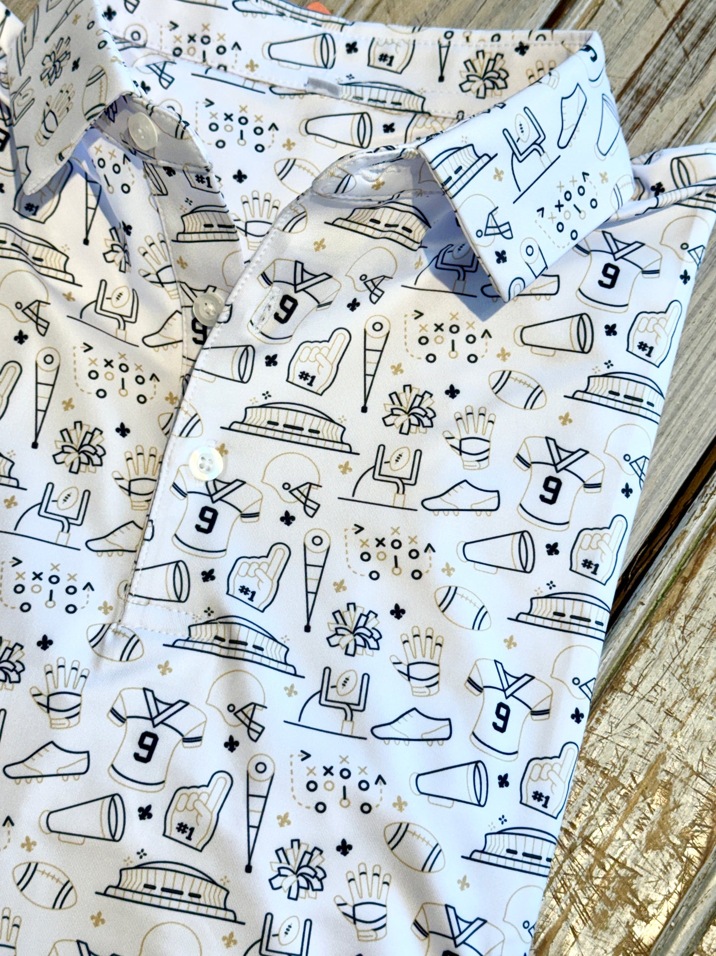 NM Hand Drawn Icons Polo-white & gold